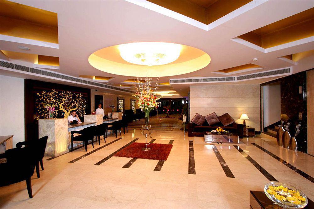 United 21 City Mark, Gurgaon Interior foto